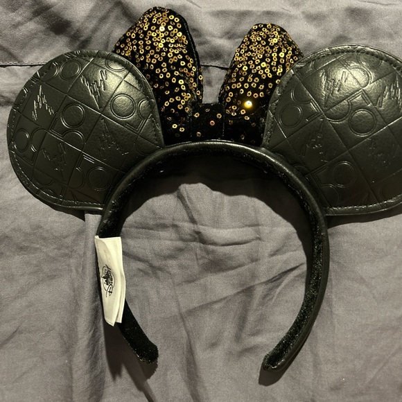 Disney Black and Gold Sequin Ears Headband - Picture 2 of 3